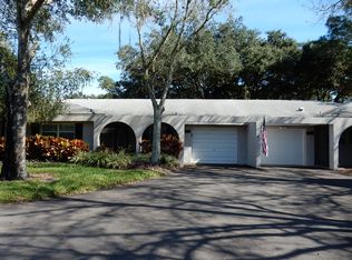 1220 Palmer Ln, Palm Harbor, FL 34685