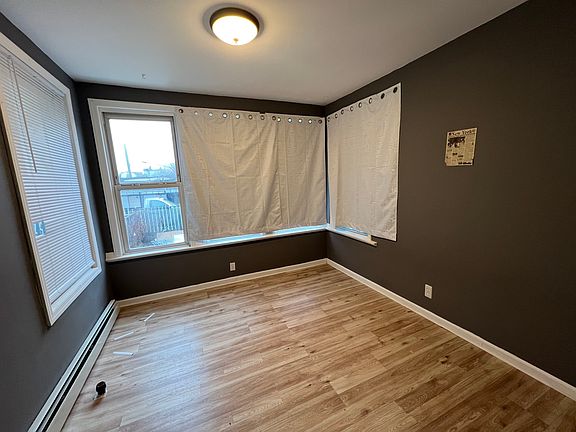 3rd image of 108 Chester Ave Floor 1