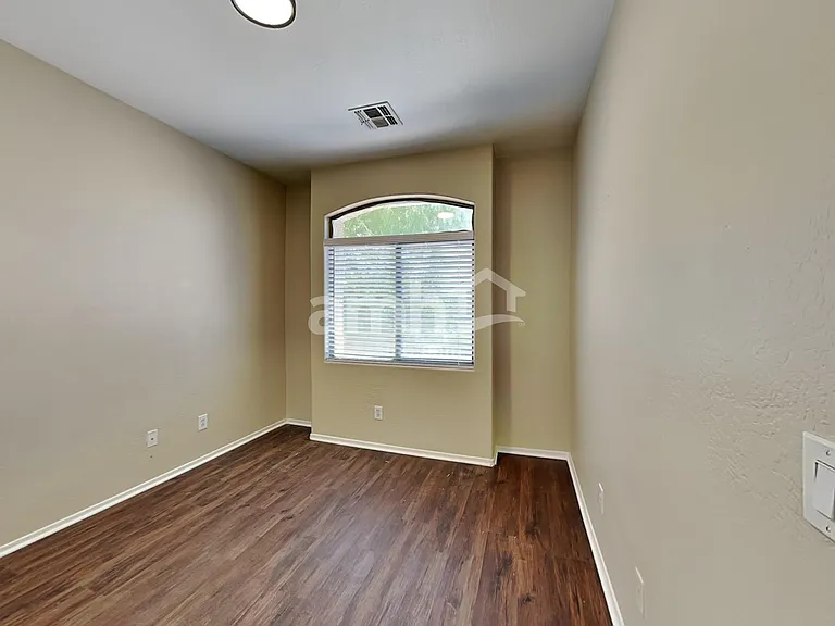 5202 W Sunland Ave — Photo 13