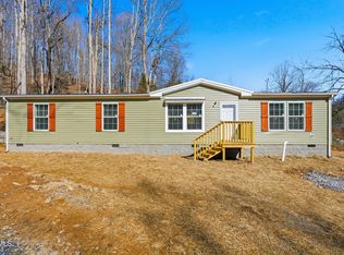 1223 Front St E, Coeburn, VA 24230