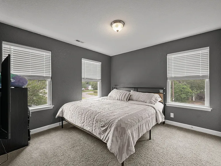 8128 Van Patten Rd — Photo 26