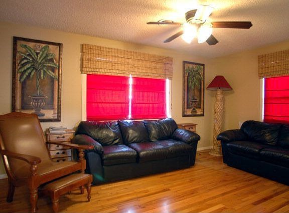 2nd image of 609 S Union Ave