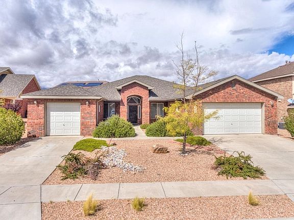 2533 Corte Palos 1739