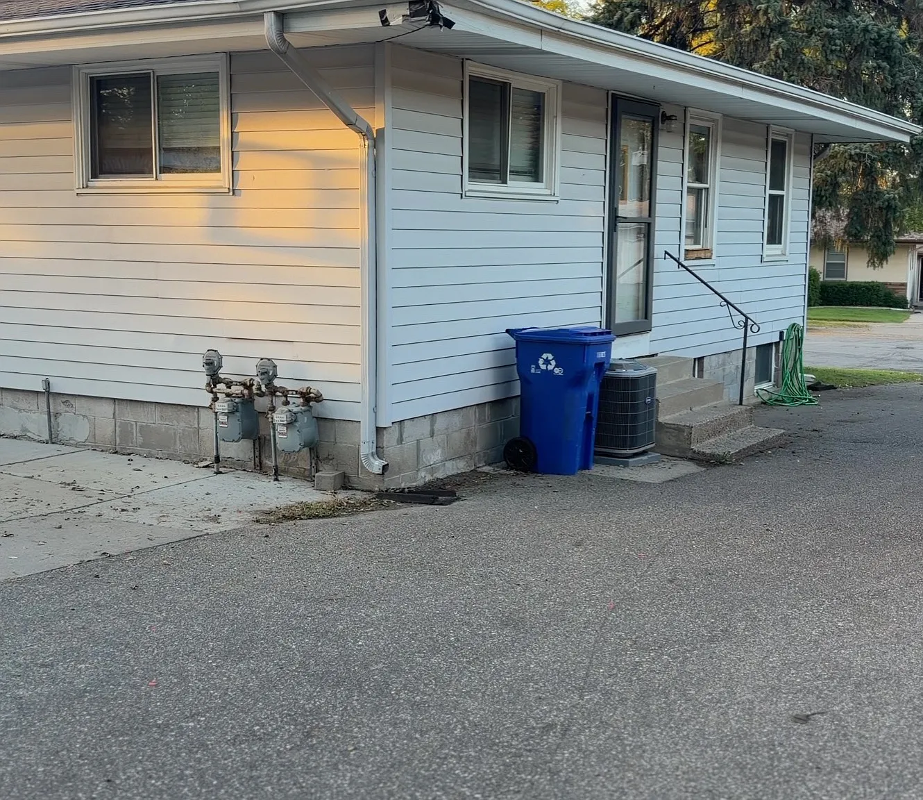 2 bed, 1000 sqft, $1,850 — Photo 4