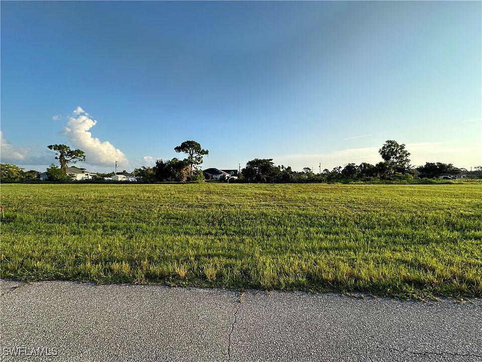 2nd image of 2043 NE 27th St
