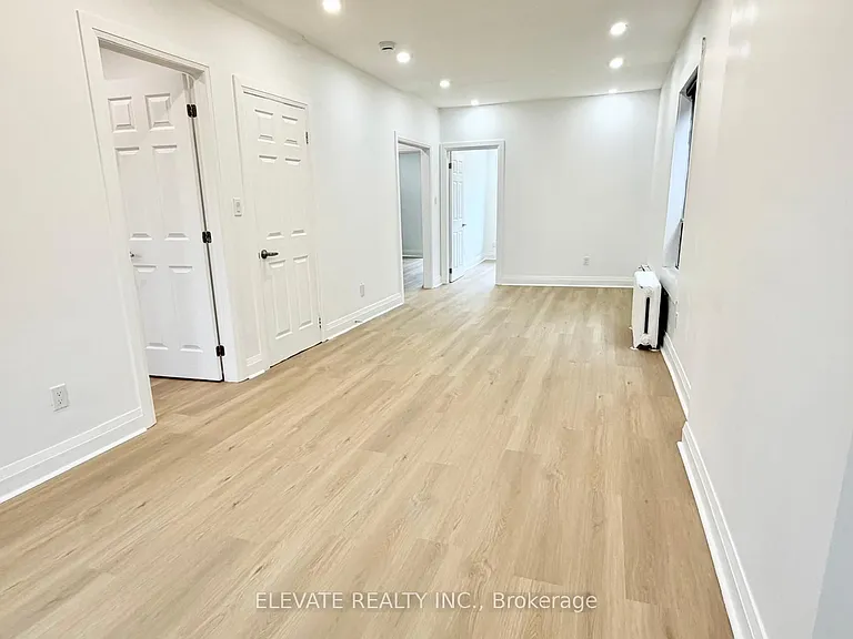275 Lauder Ave #2 — Photo 8