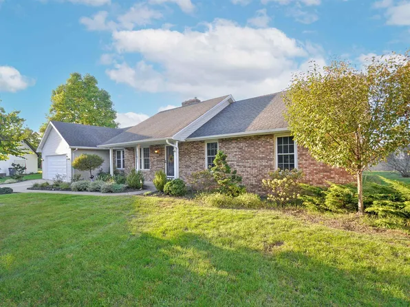 11671 Black Friars Ln, Mishawaka, IN 46545