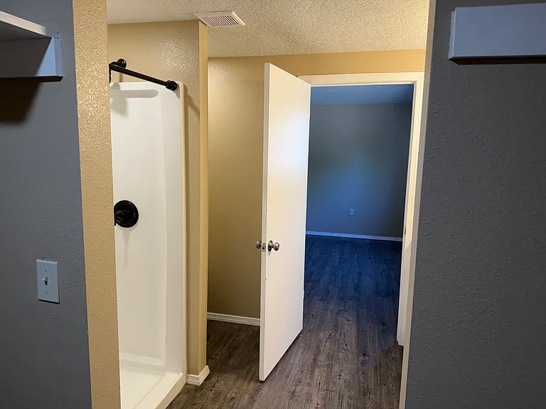 9415 Rio Grande Blvd NW #5 — Photo 7