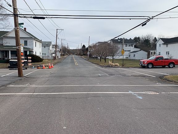 5th image of 403 Grassy Island Ave