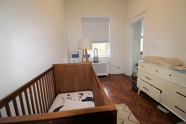 Rented by Compass | media 19