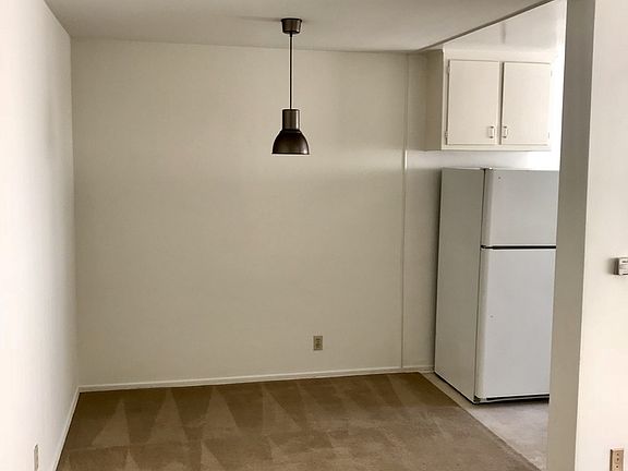 4th image of 11844 Mayfield Ave APT 6