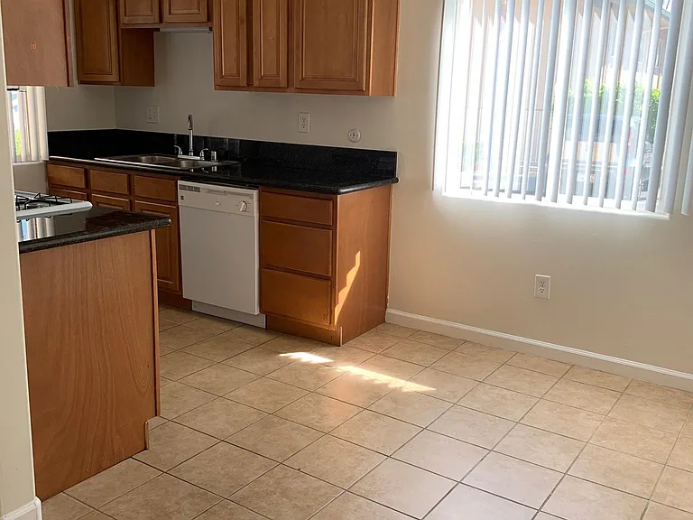 Loma Village — Photo 13