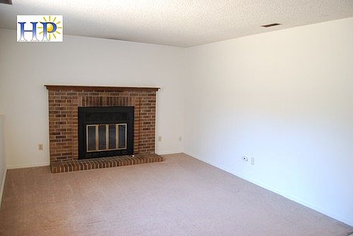 5th image of 8045 Freemantle Dr
