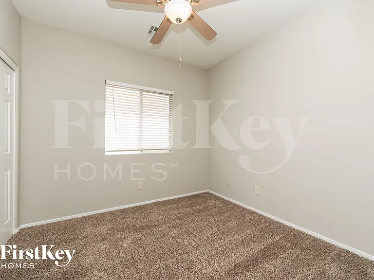 1527 Paradise Reef Ave — Photo 13