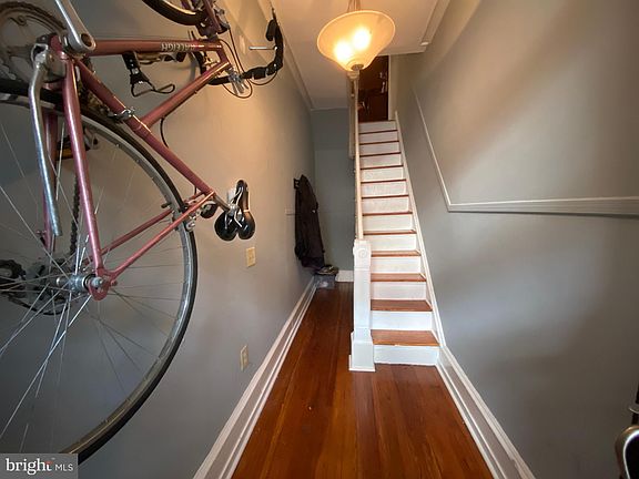 4th image of 870 N 26th St