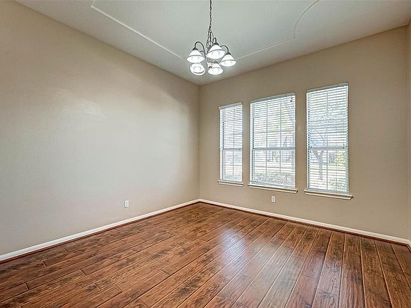 4th image of 6722 Creek Village Dr