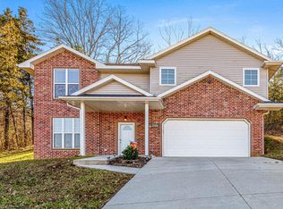 2705 Briarwood Dr, Jefferson City, MO 65109