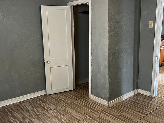 5th image of 4033 Santa Elena St
