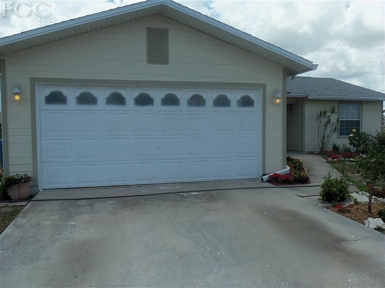 1st image of 2119 NE 6th Ave