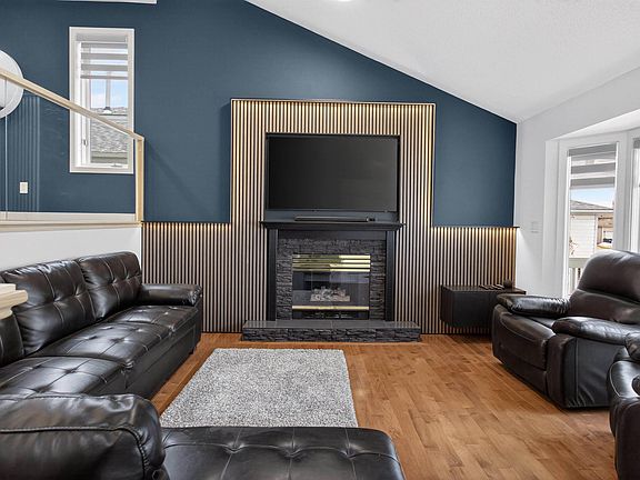 4th image of 280 Regency Dr