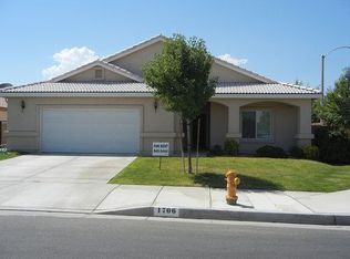 1706 E Avenue J9, Lancaster, CA