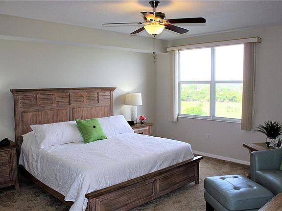 5th image of 1200 Country Club Dr APT 1506