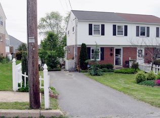 348 Maple St, Columbia, PA 17512