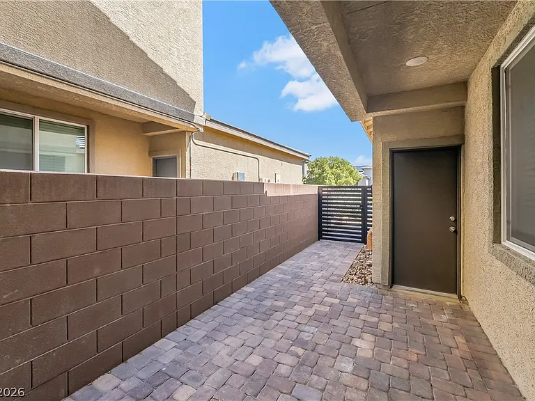 1611 Dire Wolf Ave — Photo 59