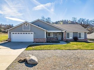 17641 Dike Ct, Tehachapi, CA 93561