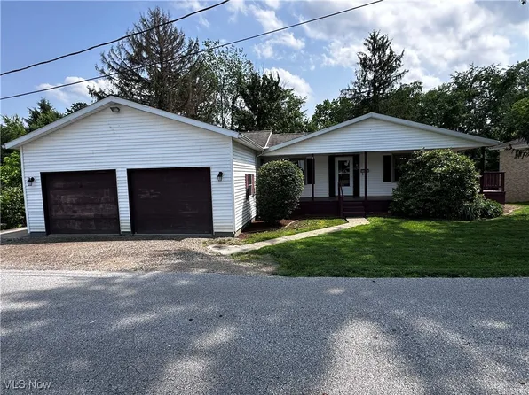 1029 Fowler Dr, Caldwell, OH 43724