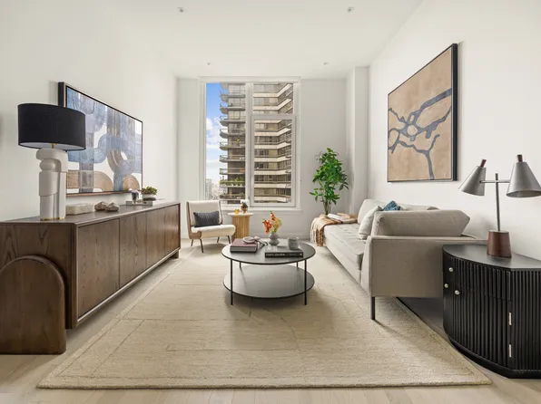 1026 3rd Avenue image 2 of 19