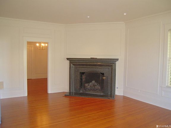 3rd image of 1058 Greenwich St
