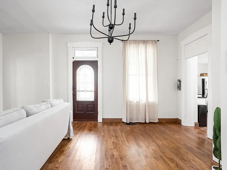 1025 Harrison St — Photo 14