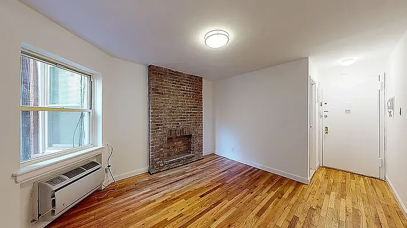 118 East 92nd Street — Photo 4