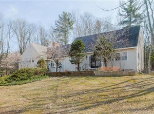 6 Highwood, Simsbury, CT 06070
