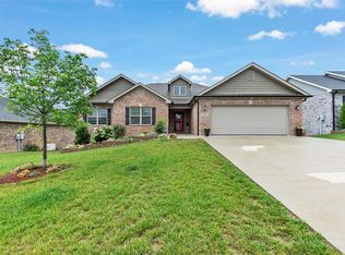 1926 Wheelwright Dr, Cape Girardeau, MO 63701