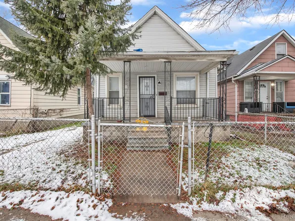 96 Brownlee St, River Rouge, MI 48218