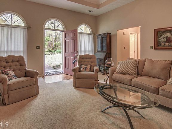 4th image of 1041 Plantation Blvd SE