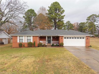 218 Canterbury Dr, Alma, AR, 72921