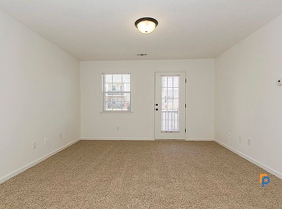 4th image of 5402 Hartland Dr