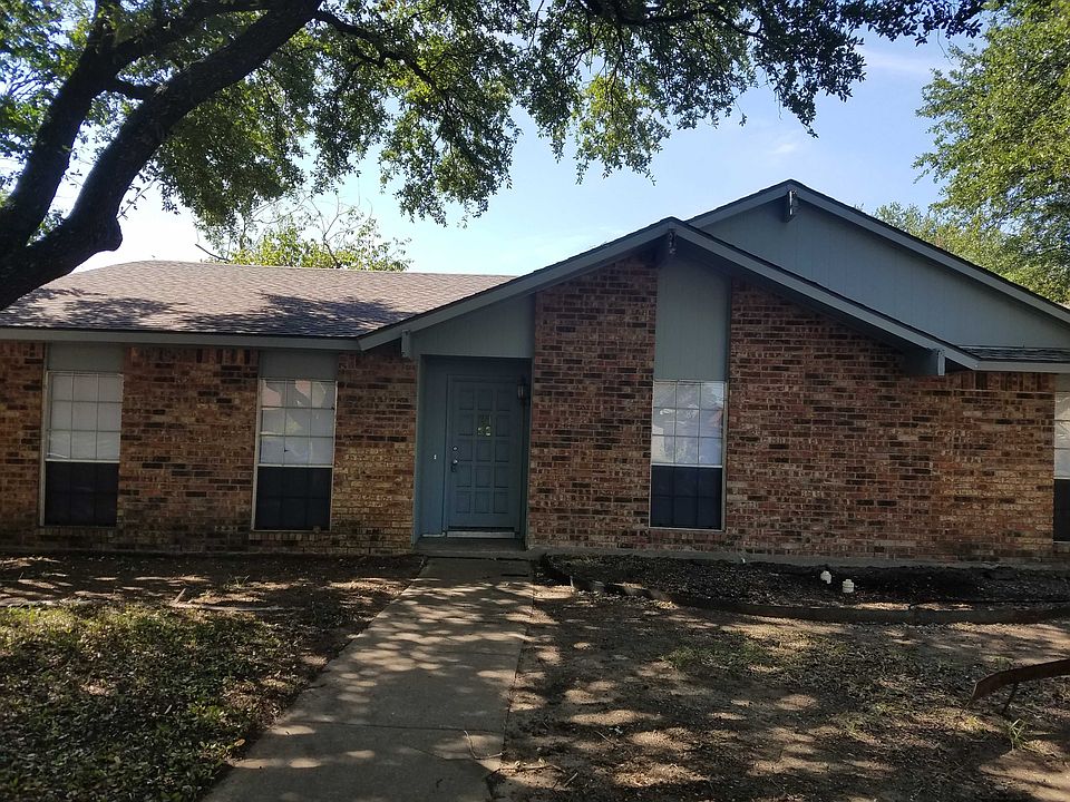 1st image of 1100 Mossvine Dr