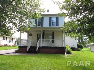 106 S Francis St, Washburn, IL