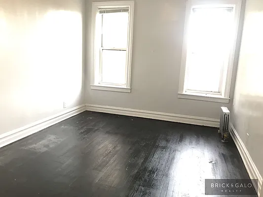 Rented by BRICK & GALO REALTY CORP | media 10