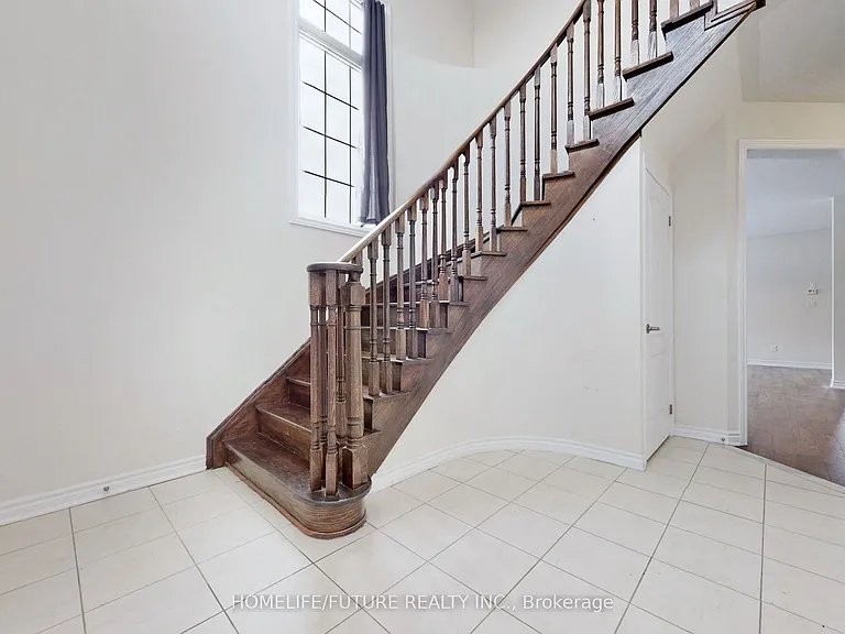 2 Jardine St — Photo 11