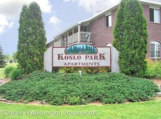 1365 Lucerne Dr APT 2, Menasha, WI 54952