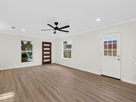 5th image of 3342 Tenaha Dr