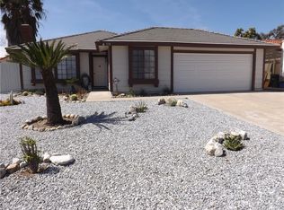 570 S Larch Ave, Rialto, CA 92376