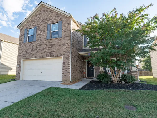 607 Pemberton Dr, Lebanon, TN 37087