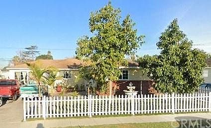 1st image of 449 Greenberry Dr