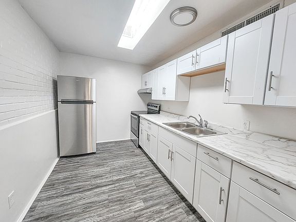 3rd image of 3220 E Terra Alta Blvd #110